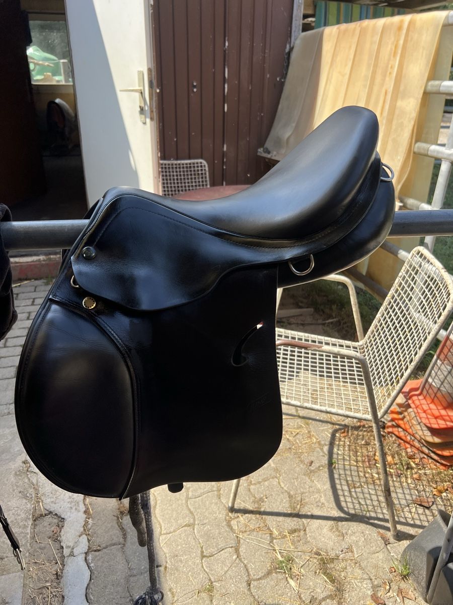 Selles, accessoires: Springsattel – D'occasion à Obersteckholz par Lilihisani