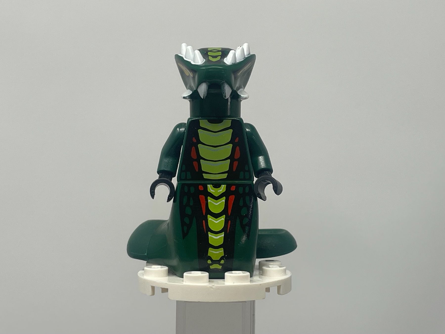 Lego Figuren: LEGO Ninjago Acidicus Minifigur – Gebraucht aus Nidau von