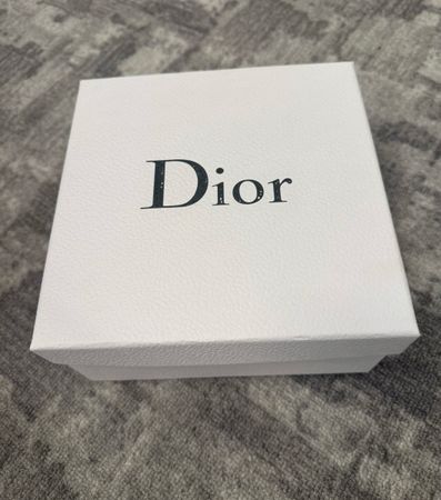 Dior original gift box 20x20x9cm