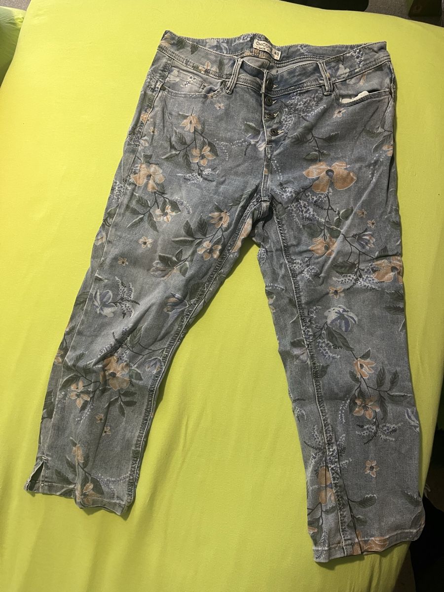 Jeans: Damen Jeans Capri Hose 40 neu – Nuovo (secondo la descrizione) da Giswil venduto da Mauritius9026