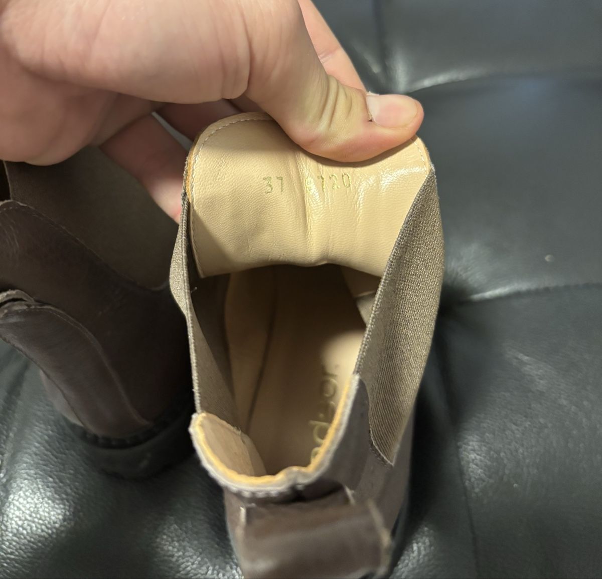 Windsor Damenschuhe: Windsor Beige Boots – Gebraucht aus Chur von Cuteclothes7k 1
