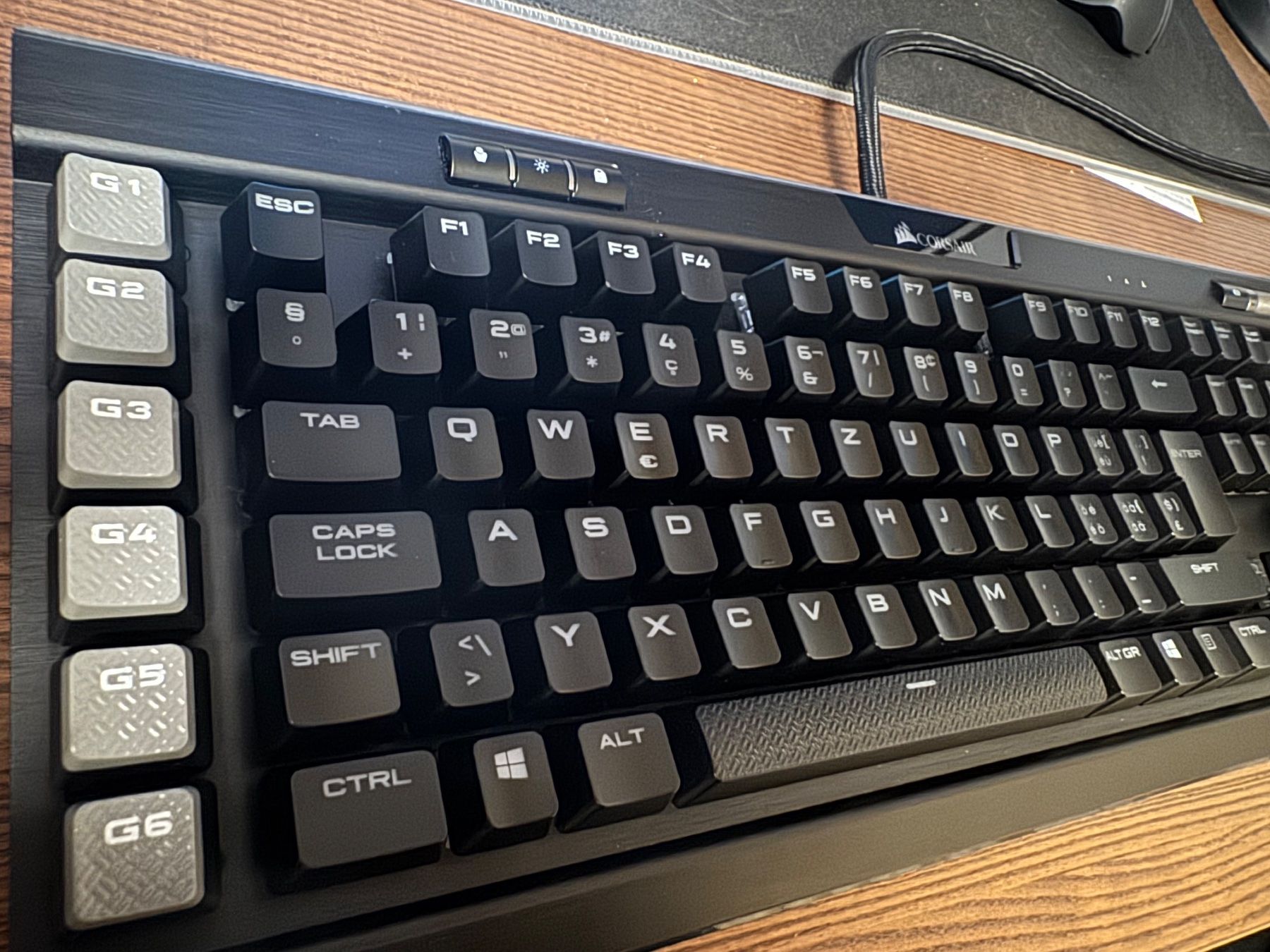 Corsair Tastiere: Corsair K95 RGB Platinum – Usato da Embrach venduto da MrKirin 4