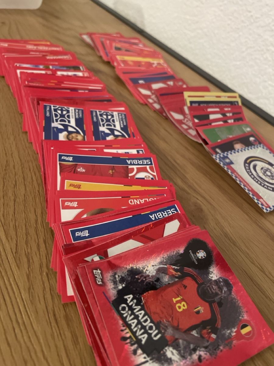 Topps Carte collezionabili: EURO2024 TOPPS Sticker ca. 350 stück – Usato da Kräiligen venduto da SITARO 1