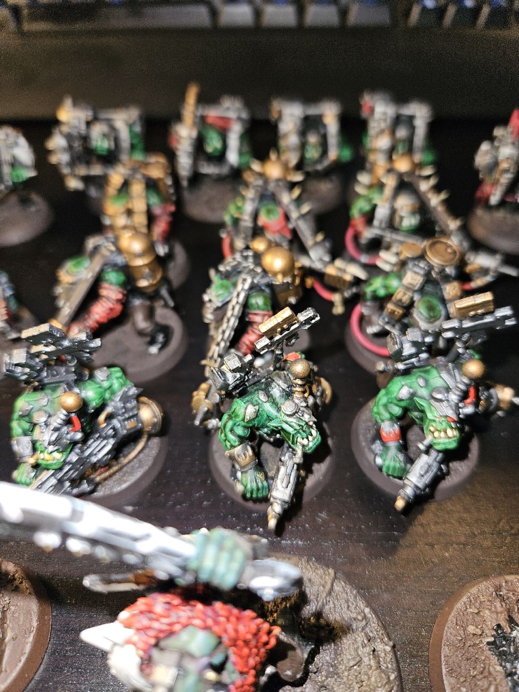 Kit di modellismo & Modellini statici: Warhammer 40K - Ork Detachment Painted – Usato da Genève venduto da lec_2k2j 3