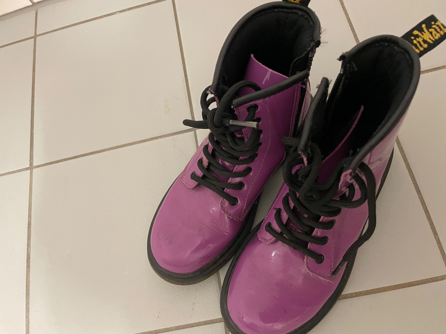 Dr. Martens Schuhe für Jungen: Dr. Marten,s Kinder Stiefel gr 33 – Gebraucht aus St. Gallen von Emifrei 4