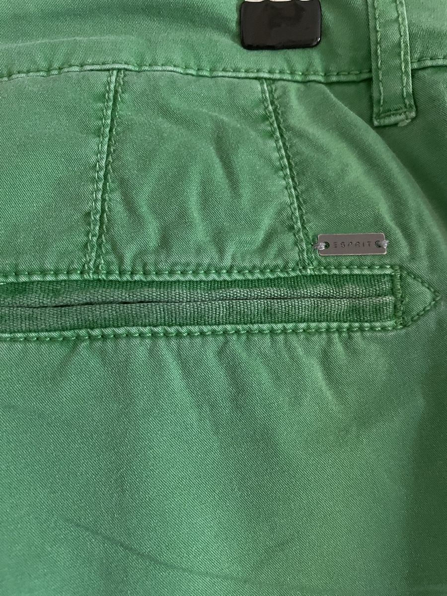 Esprit Pantaloni: Esprit Sommerhose 36 grün – Usato da Bertschikon Gossau venduto da kel_wf2y 2