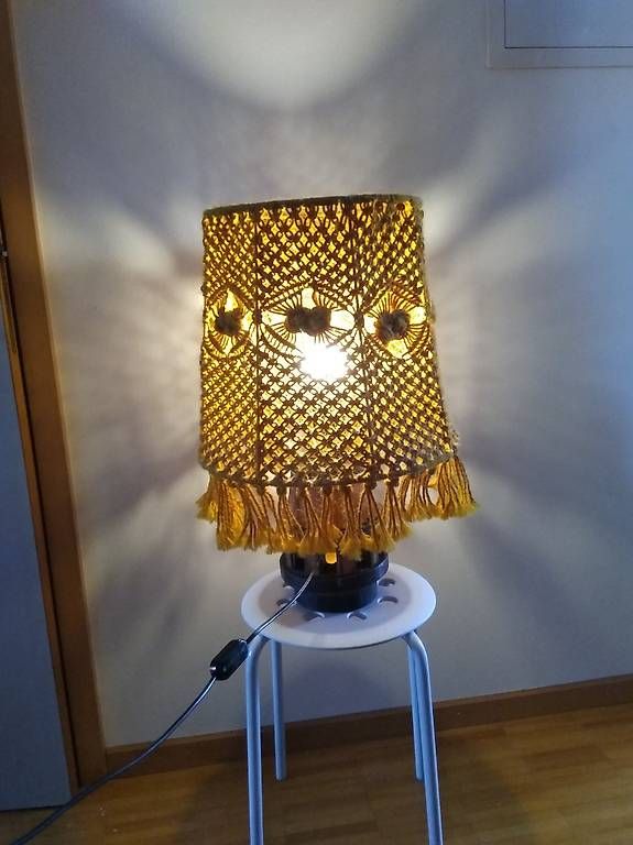 Lampen: Lampe – Gebraucht aus Langnau i. E. von Li20