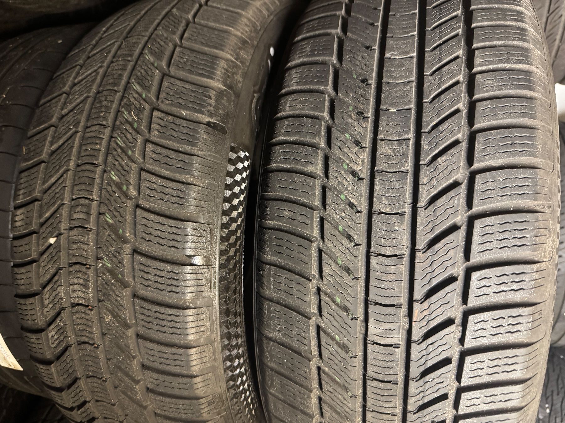 Continental Pneumatici & Ruote complete: 235/55R18 – Usato da Widen venduto da Dinero02
