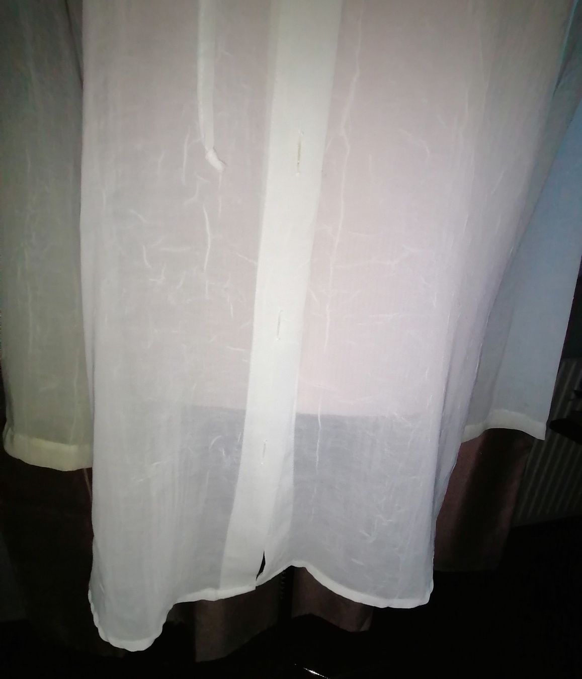 Camicette: Halbtransparente Retro Long Bluse mit Kapuze – Usato da Corcelles-près-Payerne venduto da RxOne_Krs 1