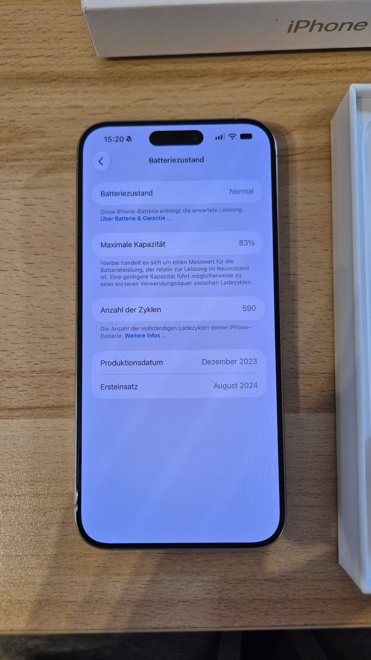 Apple Telefoni cellulari / Smartphones: iPhone 15 Pro Max 256GB White 3042 – Usato da Münchenbuchsee venduto da MV_Solutions 3