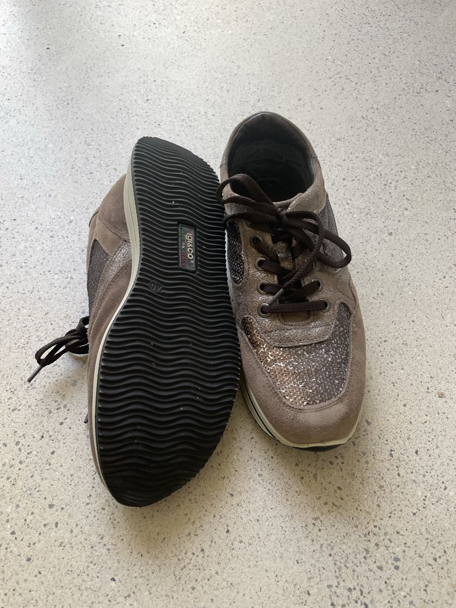 Scarpe da donna: Igi&co Schuhe Gr.40 – Nuovo (secondo la descrizione) da Zürich venduto da Mary233 1