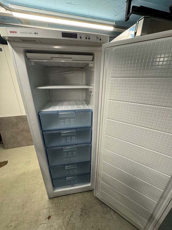 Bosch Gefrierschrank A 187l 135x65x64 Kaufen Auf Ricardo