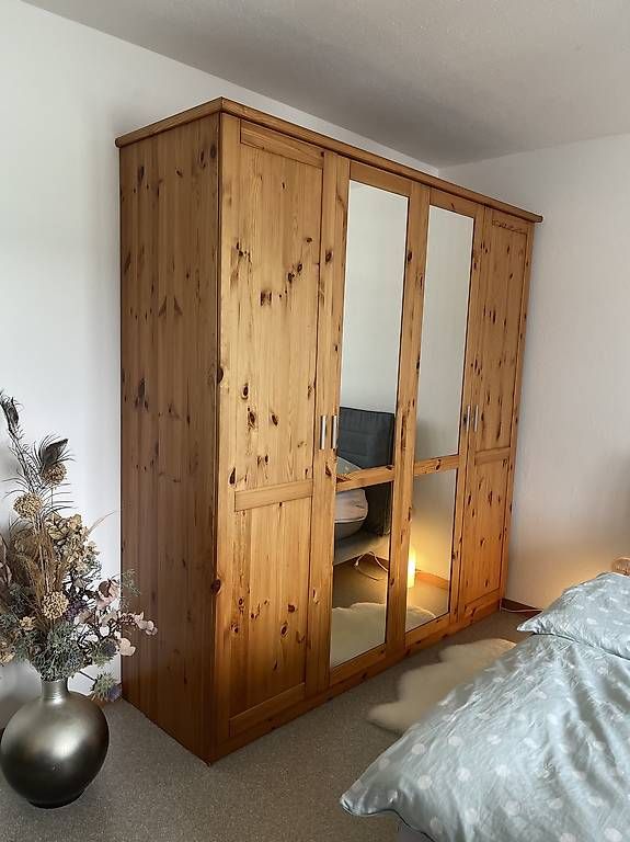 Armadi: Kleiderschrank  – Usato da Hochdorf venduto da Kiddy0 2