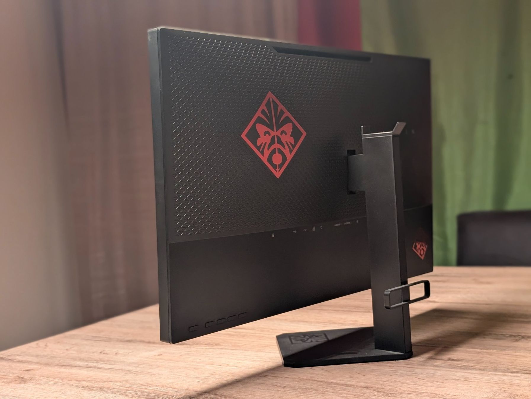 Monitor: OMEN by HP 25-Zoll-Gaming-Bildschirm – Usato da Thierachern venduto da bea_2br8 1