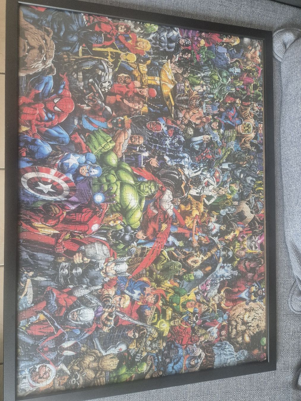 Clementoni Puzzle: Marvel Superhelden Puzzle gerahmt —1000 – Usato da Kaltbrunn venduto da Pato77