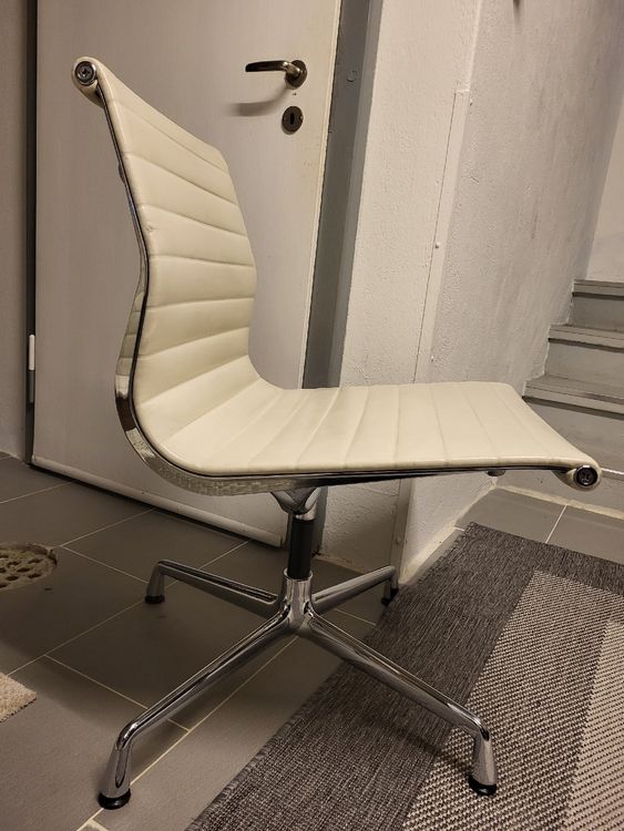 Vitra Eams Stuhl Leder 3