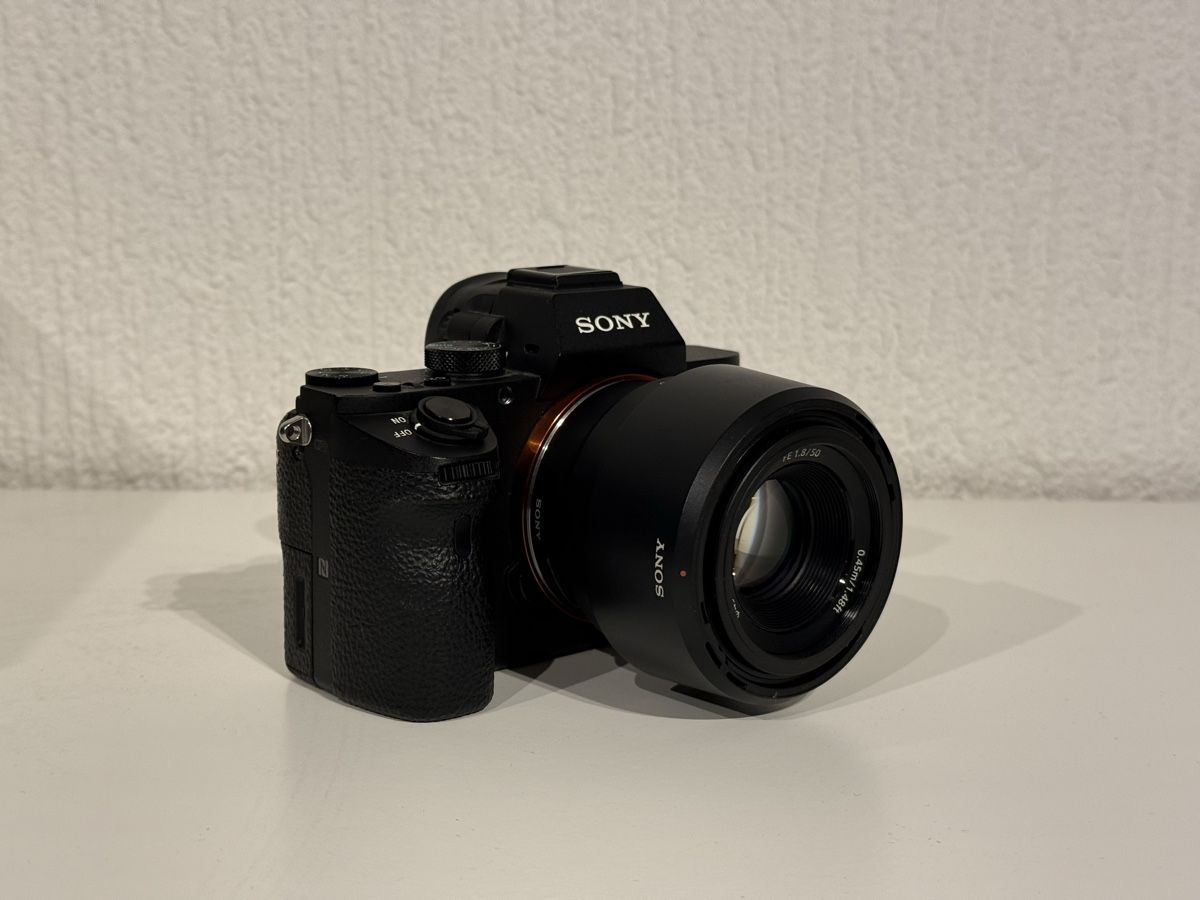 Sony Fotocamera: Sony Alpha 7 II BODY – Usato da Niederrohrdorf venduto da AAnonymous