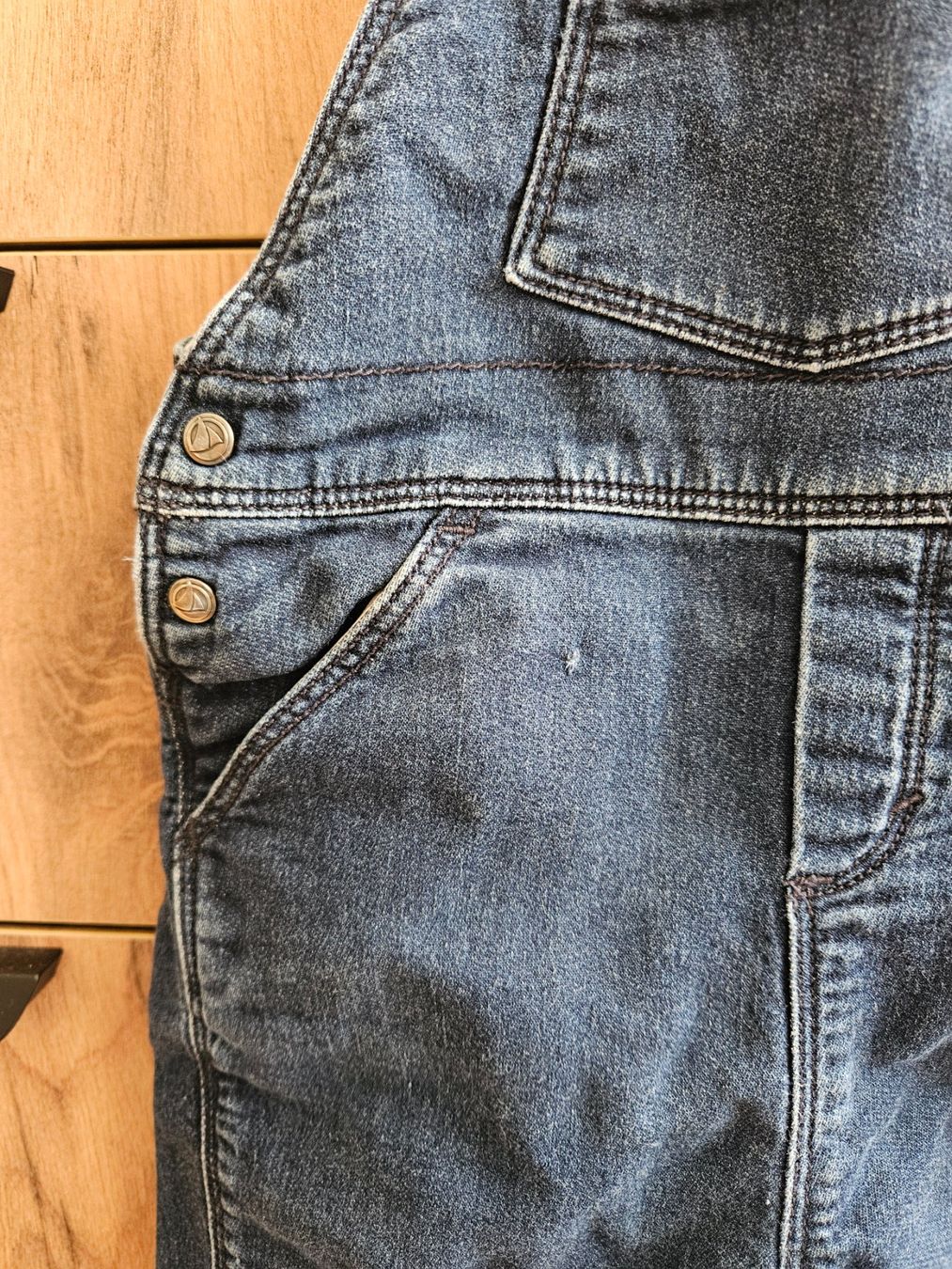 Petit Bateau Pantaloni: Petit Bateau Latzhose 18 Monate – Usato da Würenlingen venduto da Nancy_Y 3