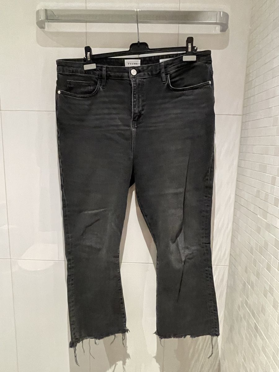 Jeans: Frame Le Crop Mini Boot Jeans, Gr. 33 – Usato da Mauren venduto da toppiloppi