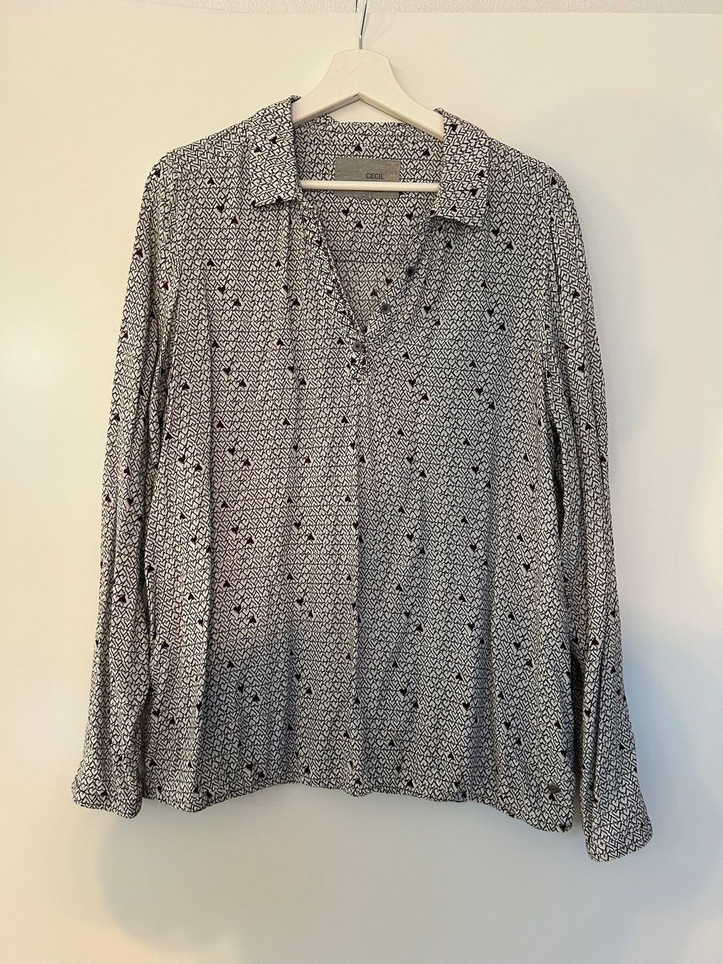 Cecil Camicette: Cecil Bluse Herzchen Muster Grösse XL 40/42 – Usato da Dietikon venduto da mel_djf9