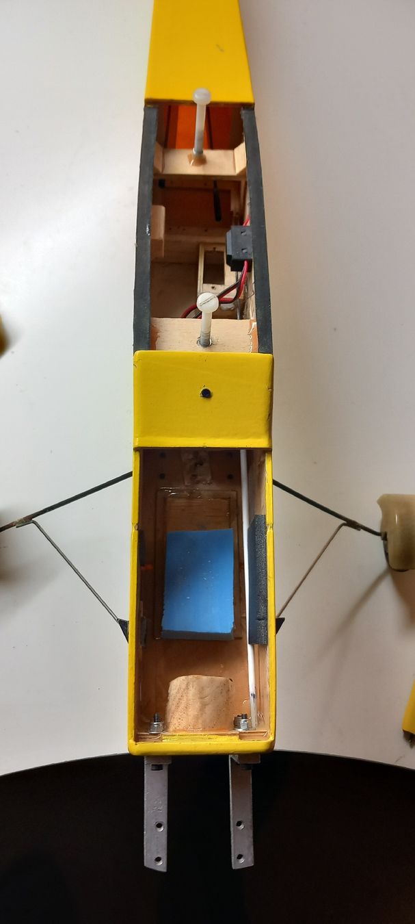 Modellismo RC: Hochdecker Holz – Usato da Rüedisbach venduto da batho01 4