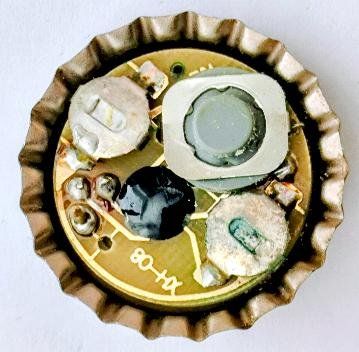 Coca-Cola Plaquettes & Badges: Coca-Cola blinkender Pin – D'occasion à Pfäffikon ZH par Colacity 1