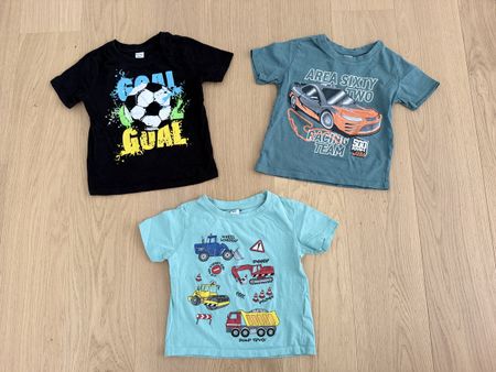 3x T-Shirt Gr. 98
