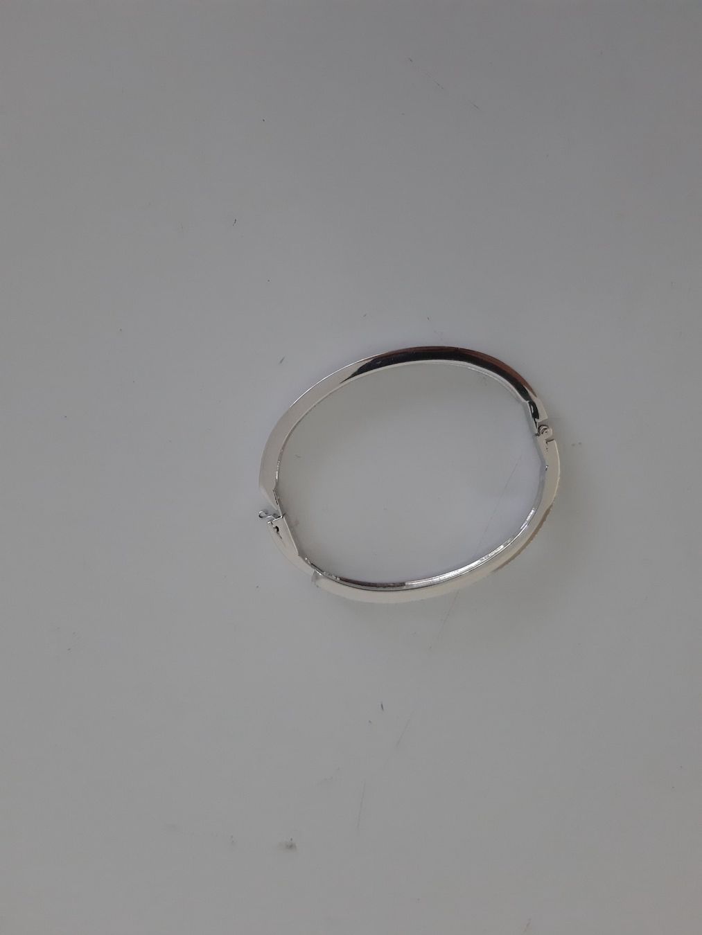 Swarovski Bracciali & Braccialetti: Swarovski Hermine Bangle Clear Crystal Armband Authentic – Usato da Buchs SG venduto da Bray_Law