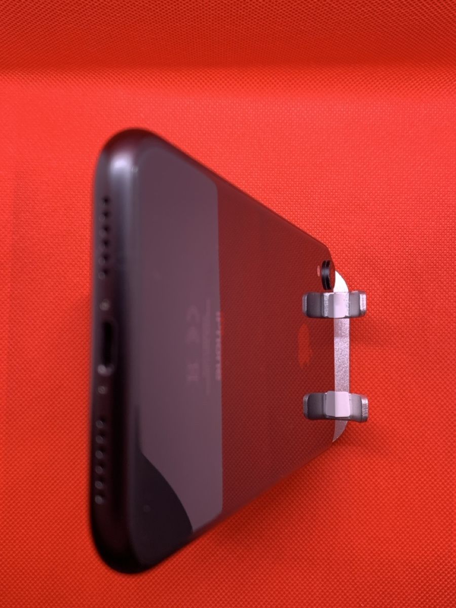 Apple Telefoni cellulari / Smartphones: iPhone XR Space Gray 64 GB – Usato da Bremgarten AG venduto da TechfiX 5