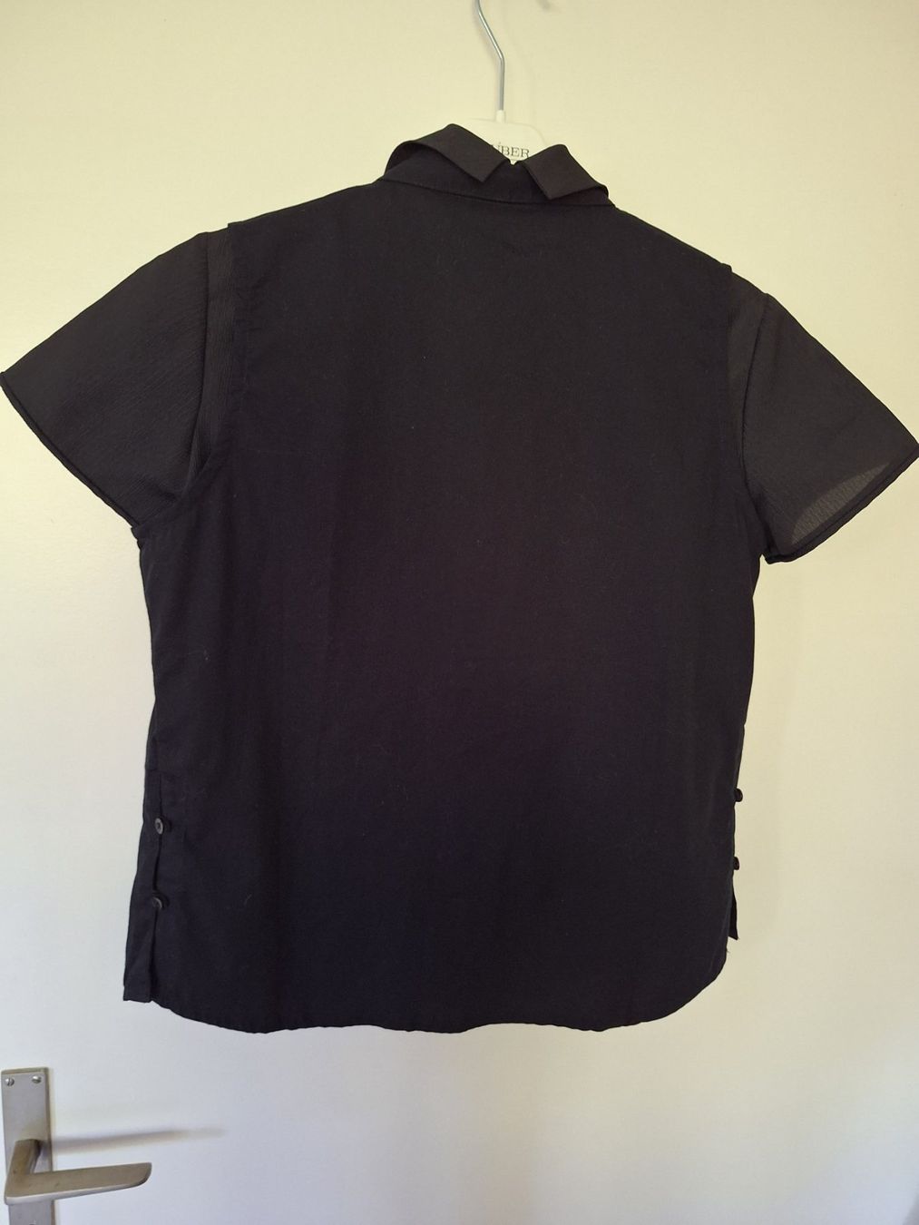 T-shirt: 2-teiliges Set Tshirt und Gilet – Nuovo (secondo la descrizione) da Aesch BL venduto da sar_j59l 8