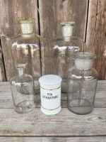 5 verschiedene Medizin Glasbehälter