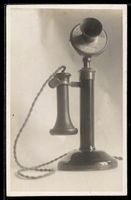 Foto-AK Telefon auf hellem Untergrund st