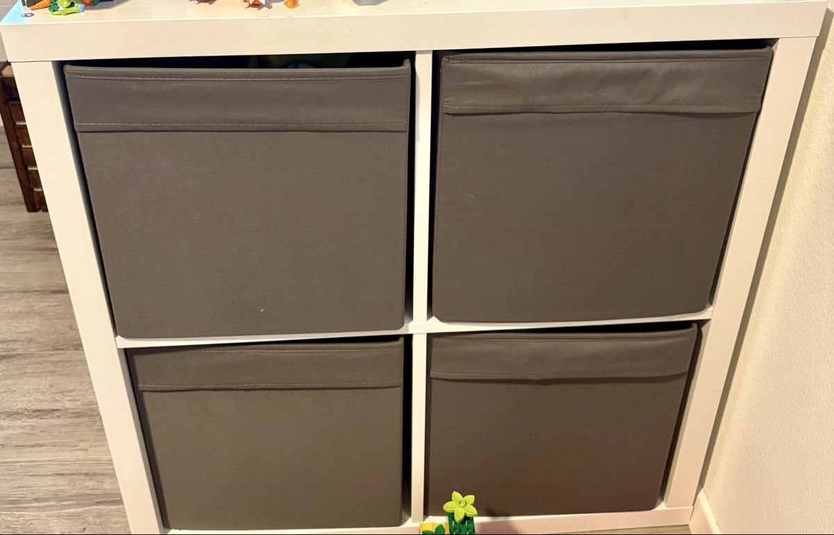Ikea Regale: Ikea Kallax 2x2 – Neu (gemäss Beschreibung) aus Küssnacht am Rigi von Wir-3 1