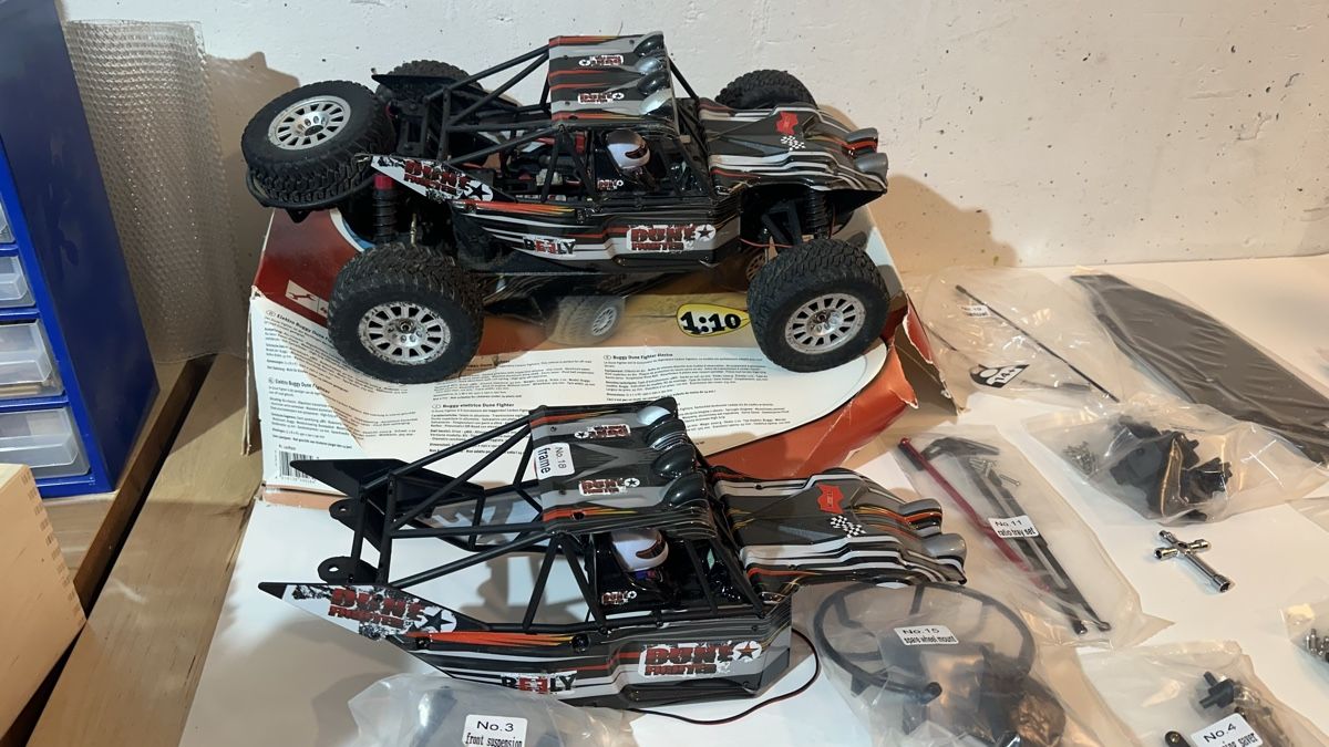 Reely RC Modellbau: RC Dune Fighter – Defekt aus Greifensee von September199 1