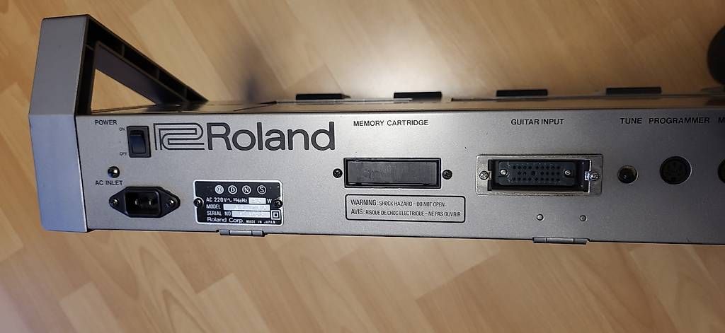 Strumenti musicali: Roland GR700 – Usato da Bellach venduto da Kebjeer 4