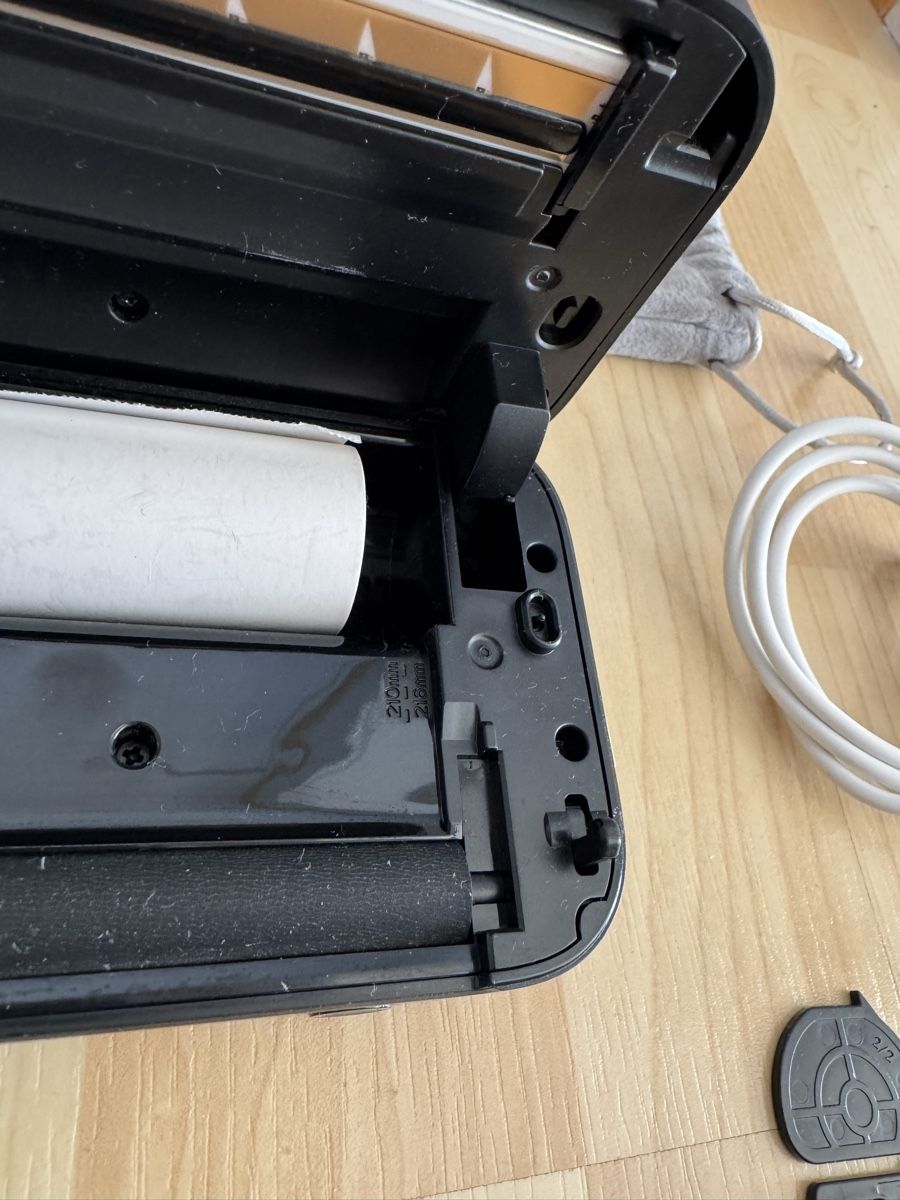 Stampanti: Phomemo Thermodrucker A4 - M832 Mobiler Drucker A4 – Usato da Uzwil venduto da K.Ya 3