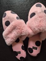 Victoria's Secret Hausschuhe, Rosa mit Punkten, Grösse ca 38
