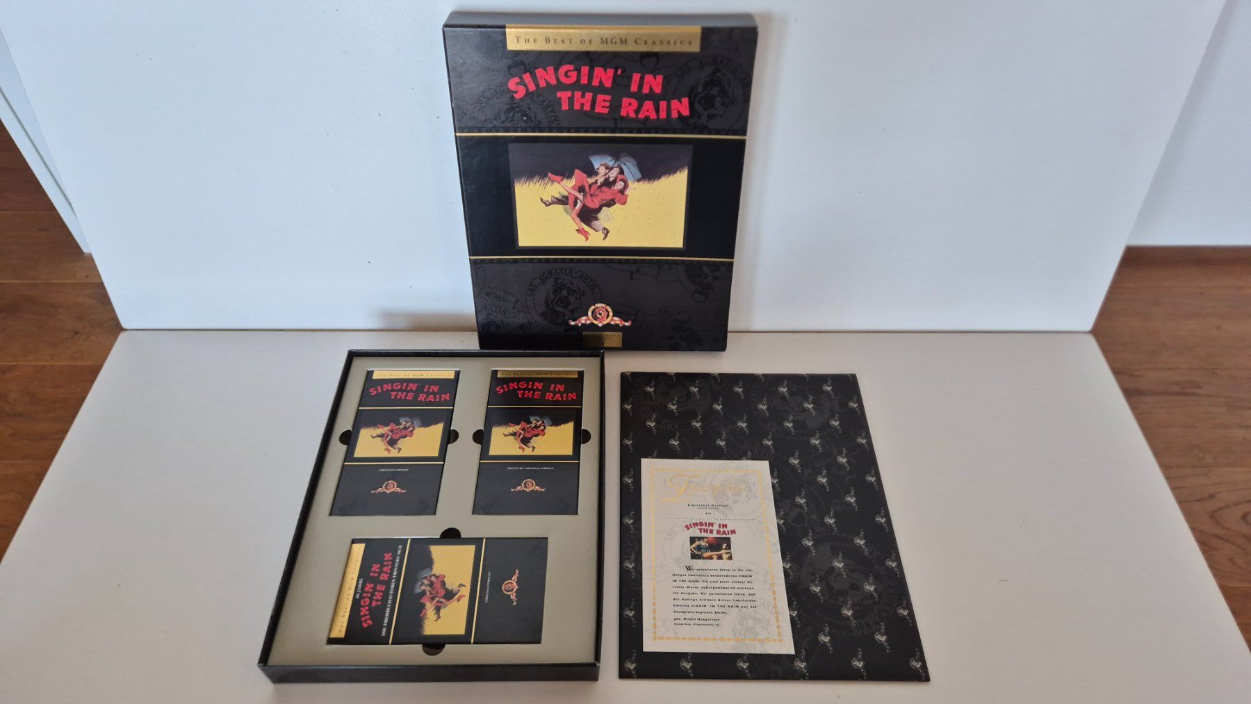 Tutti i VHS: MGM Classics VHS - Singing in the Rain - Limitierte Edition – Usato da Bassersdorf venduto da retrolab