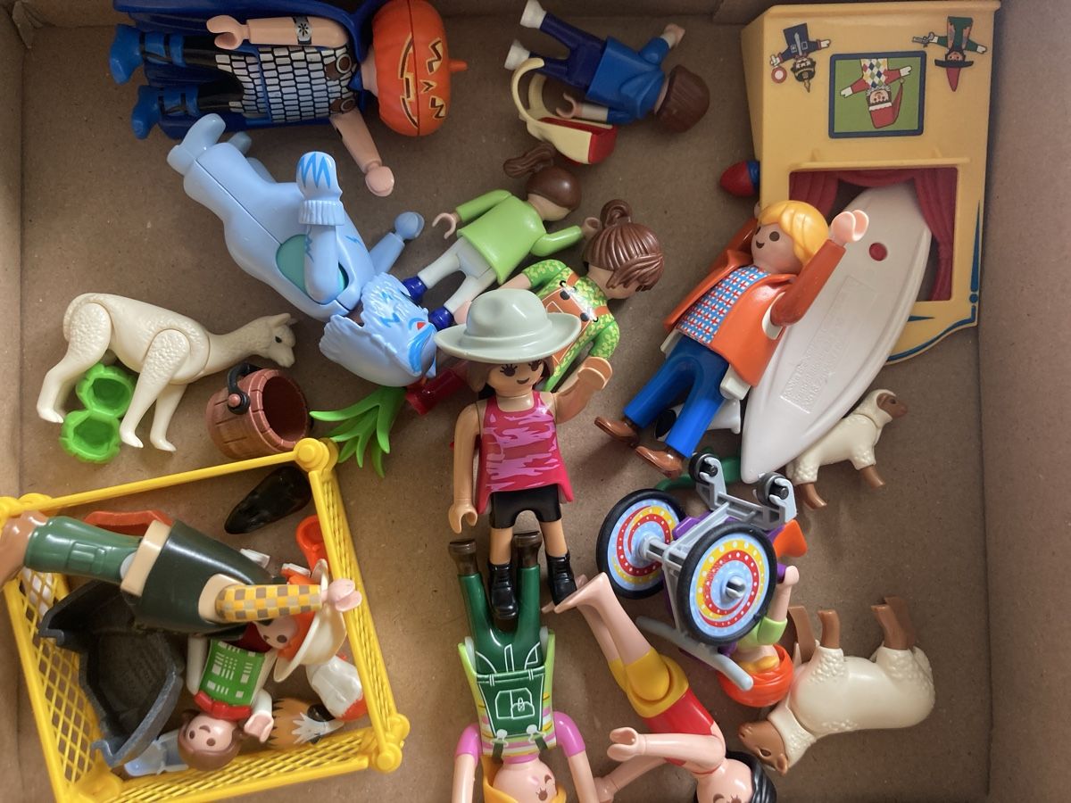 Playmobil Giocattoli: Playmobil Einzelfiguren und zwei Sets – Nuovo (secondo la descrizione) da Selzach venduto da SB09 1