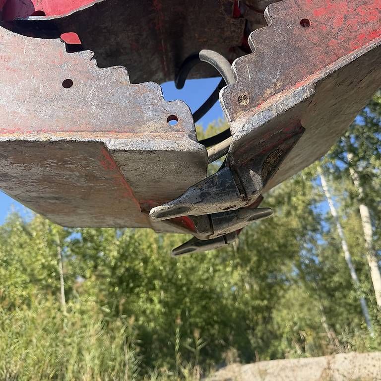 Takeuchi Greifer: Bagger Greifer UG05 – Gebraucht aus Menziken von TairiBaumaschinen10 2