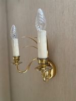 Goldene Wandlampe/Wandleuchte mit je zwei Kerzen Leuchten