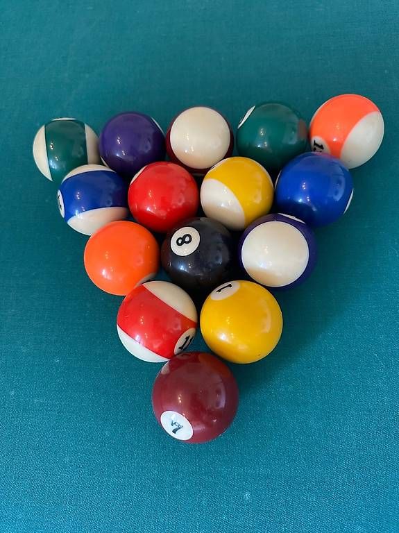 Tables de billard: Billardtisch gratis abzugeben – D'occasion à Möhlin par viv_v52q 4