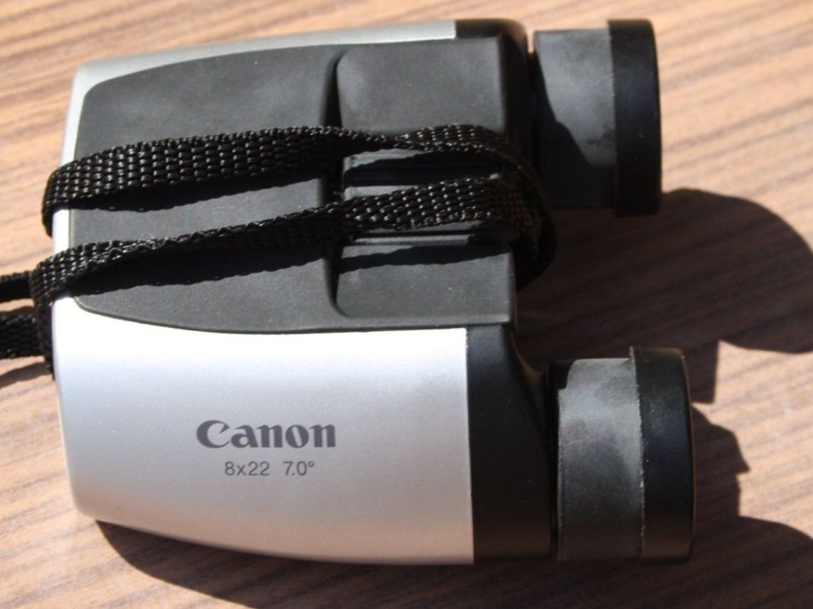 Canon Feldstecher: CANON FERNGLAS FELDSTECHER  8X22 – Gebraucht aus Wauwil von Pneuedy