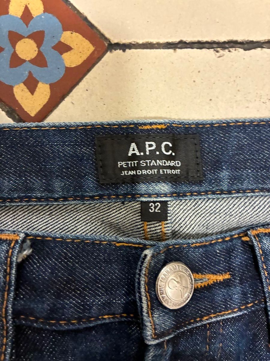 Apc Jeans: A.P.C. Petit Standard Jeans, Grösse 32 – D'occasion à Fribourg par waves55 1
