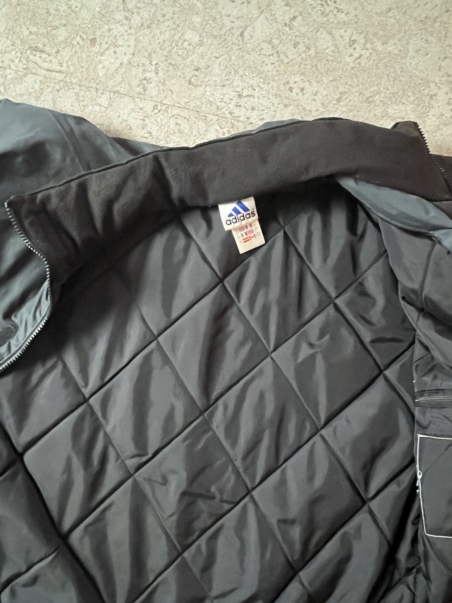 Adidas Jacken: Adidas Herren Winterjacke Gr. M – Gebraucht aus Münchenbuchsee von salty 4