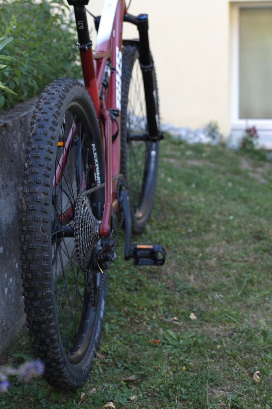Bixs Vélos: Bixs Sign 320 Fully Mountainbike – D'occasion à Spiez par nir_7n58 5
