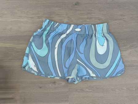 Emilio Pucci Silk Shorts – Tagged Size 38 (Fits Smaller)