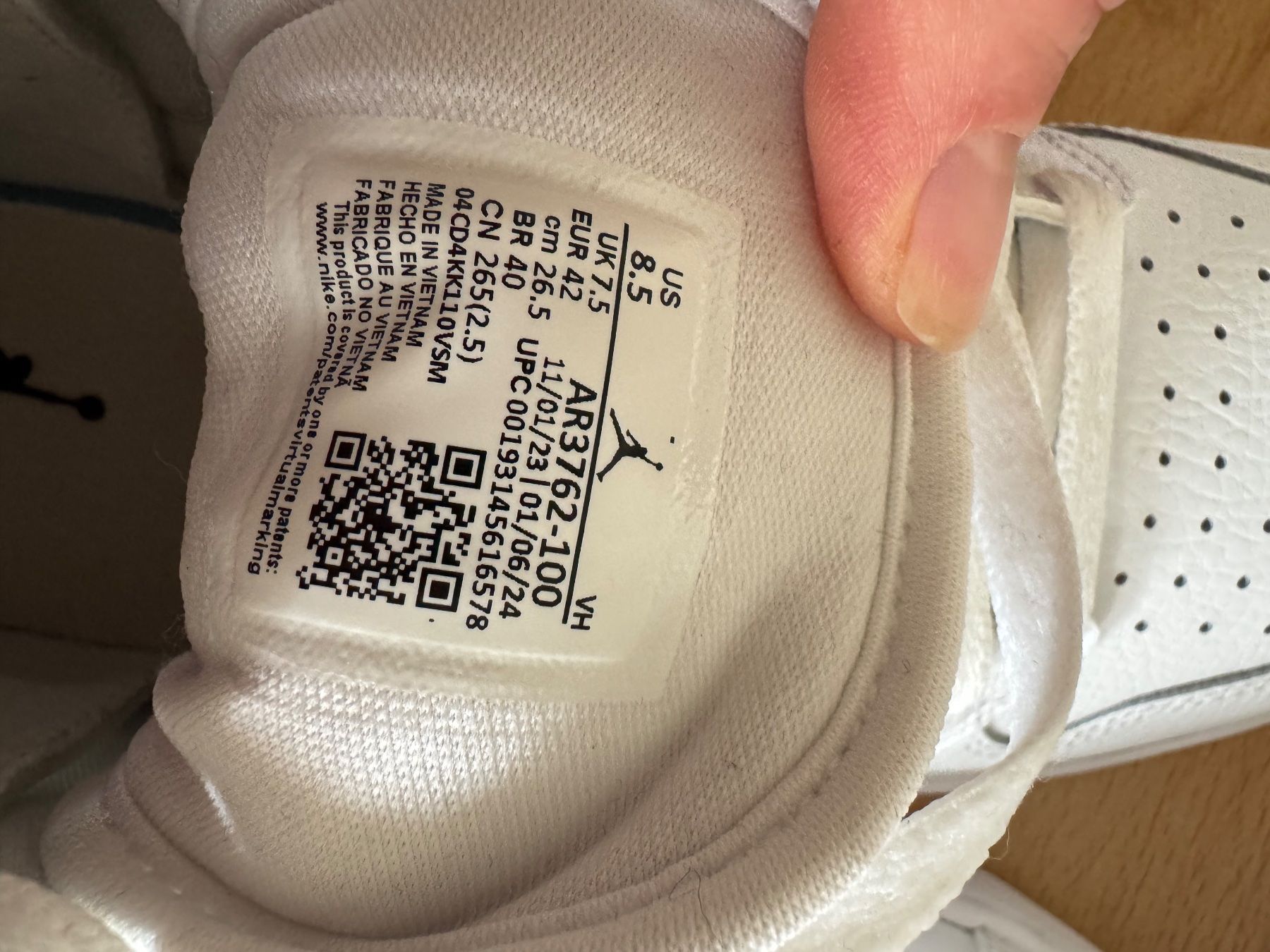 Nike Herrenschuhe: Nike Jordan access Schuhe Grösse 42 NEU – Neu (gemäss Beschreibung) aus Dürrenäsch von 1kirs 4
