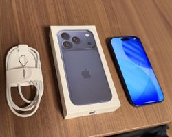 iPhone 17 Pro 256GB Deep Blue