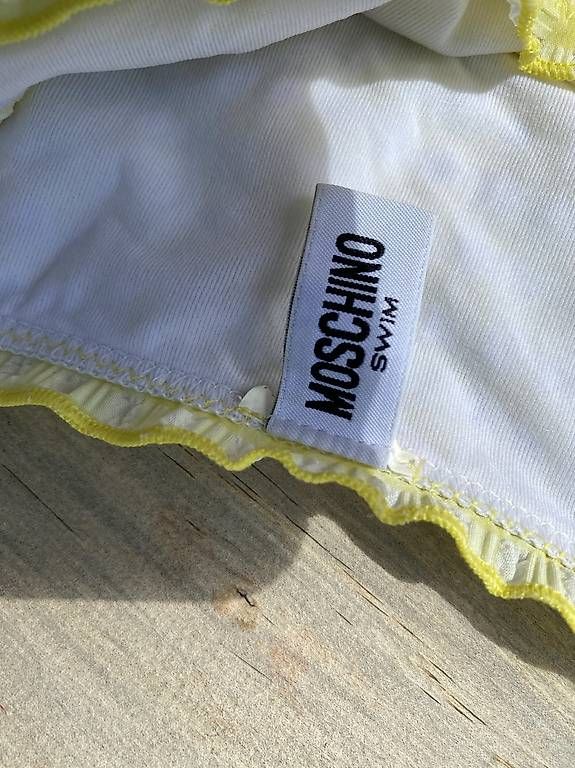 Maillots de bain & Bikinis: Moschino Bikini, gr.Cup C/ 34 – D'occasion à Hofstetten SO par Katharina_Nina_Nina 1